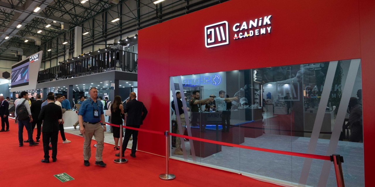 Canik Academy, Londra’da Uluslararası Kongreye Katıldı