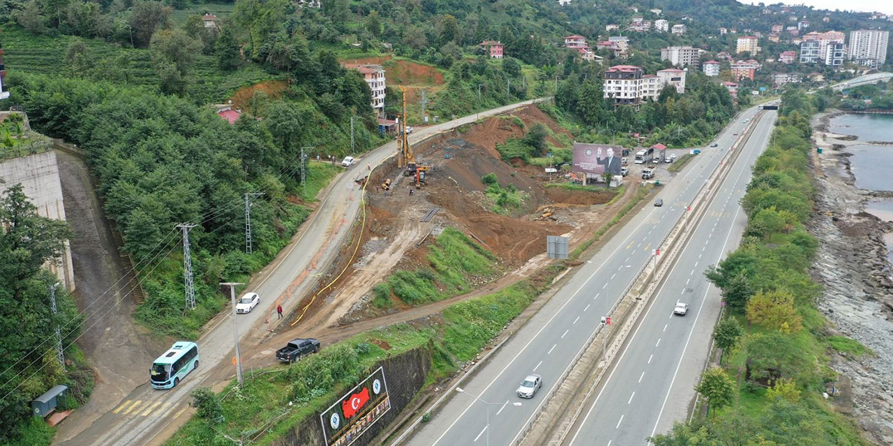 Rize’nin Yeni Otobüs Terminalinde Çalışmalar Devam Ediyor
