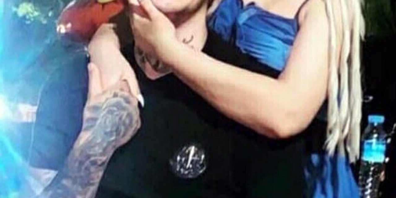 Şakalaşırken Erkek Arkadaşını Öldürdü; Tutuklandı