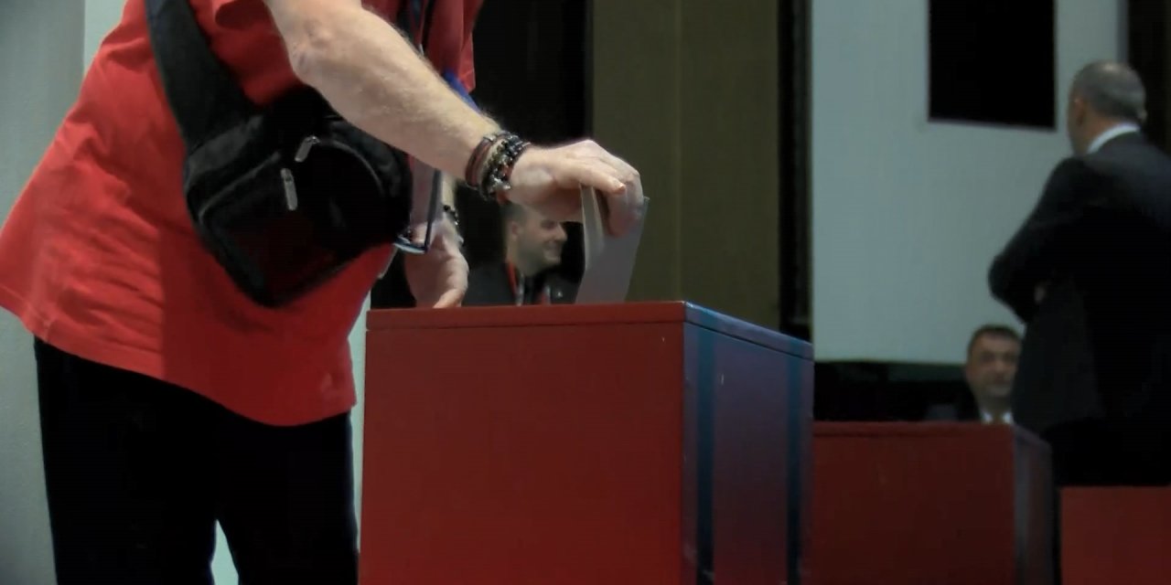 Gençlerbirliği, Seçimli Olağanüstü Genel Kurul Kararı Aldı