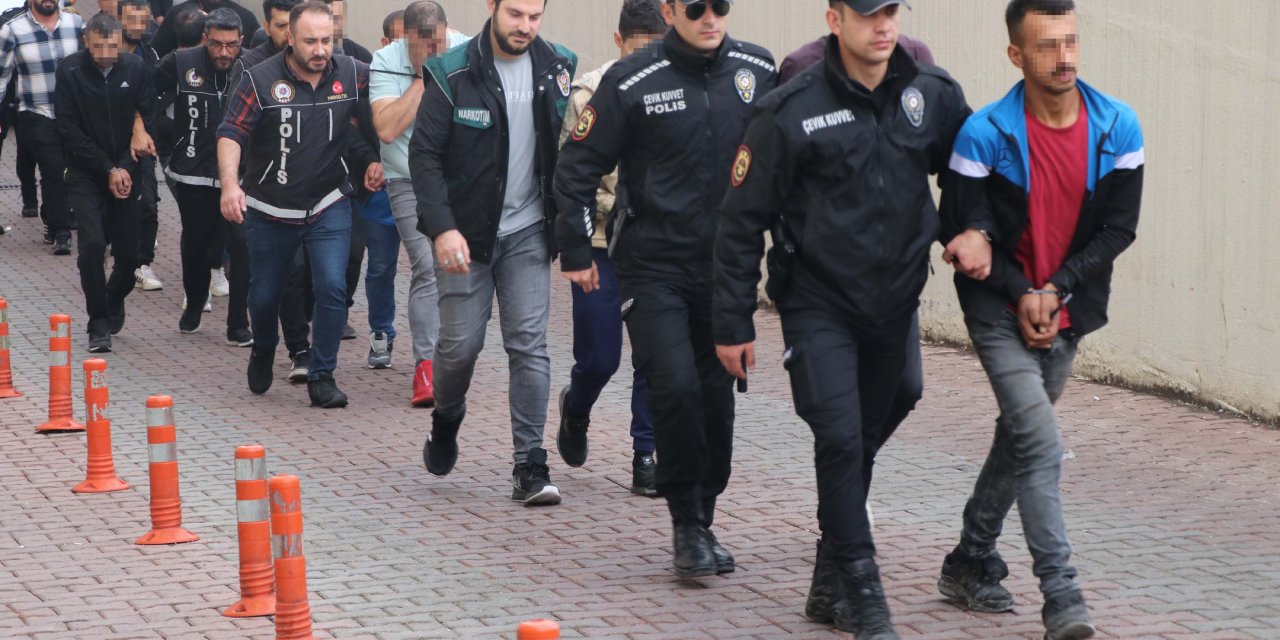 Kayseri'de Uyuşturucu Ticaretine 24 Gözaltı