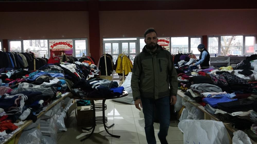 İ̇çi Altın Dolu Ayakkabıyı Yanlışlıkla Deprem Bölgesine Gönderdiler