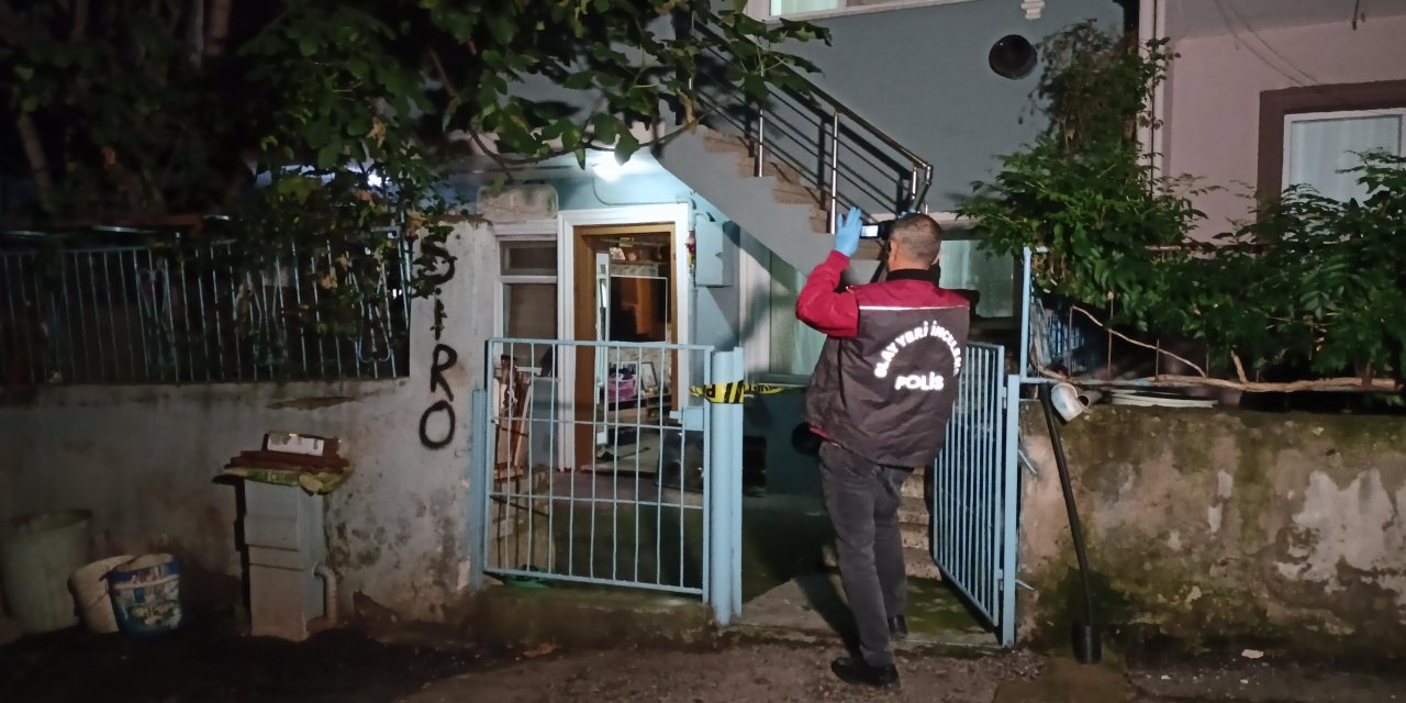 Tartıştığı Babasını Tabancayla Bacağından Vurdu