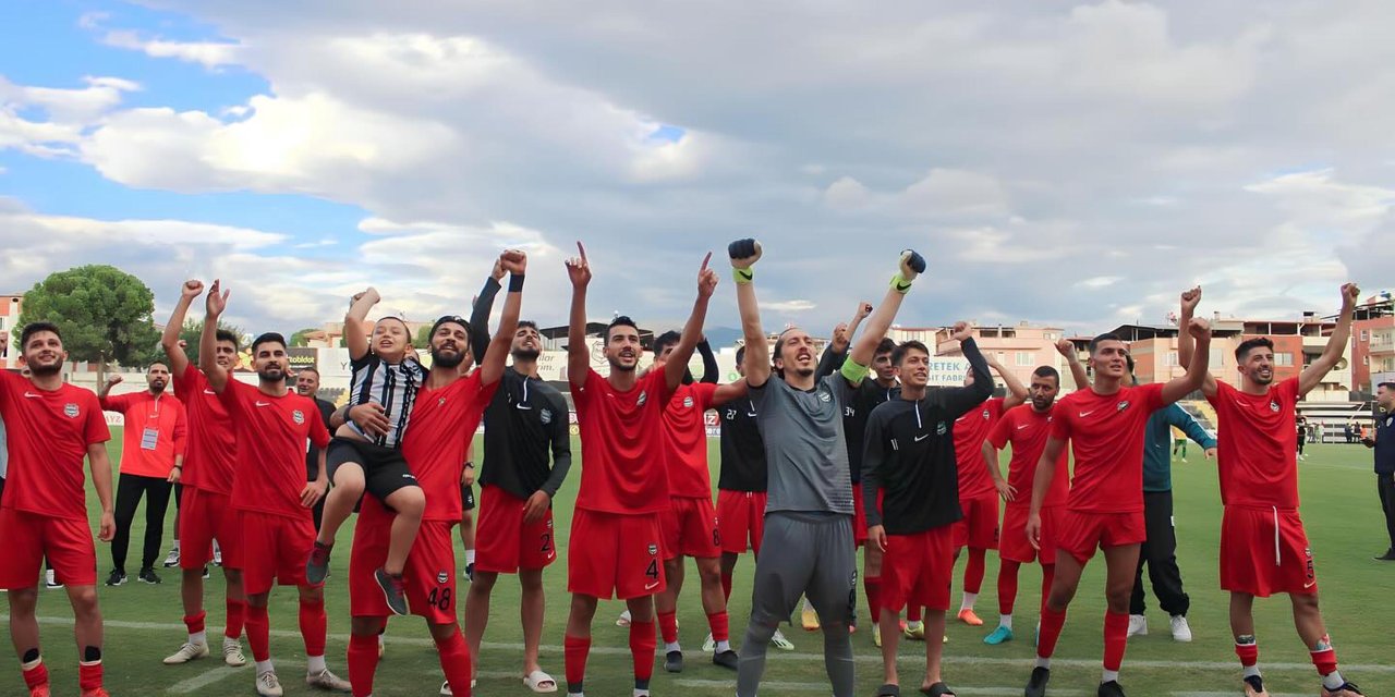 Nazilli Belediyespor Evinde Kral