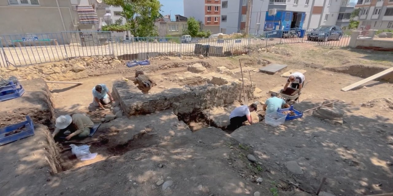 Ordu’daki Kazılarda Aziz Konstantin Ve Helena’ya Adanan Manastır Kilisesi Bulundu