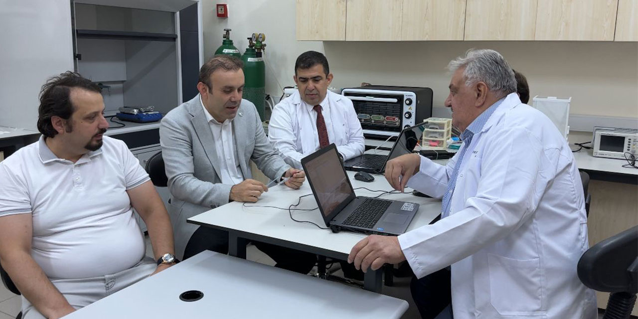 RTEÜ Öğretim Üyeleri Yerli ve Milli Kriyokatater Üretti