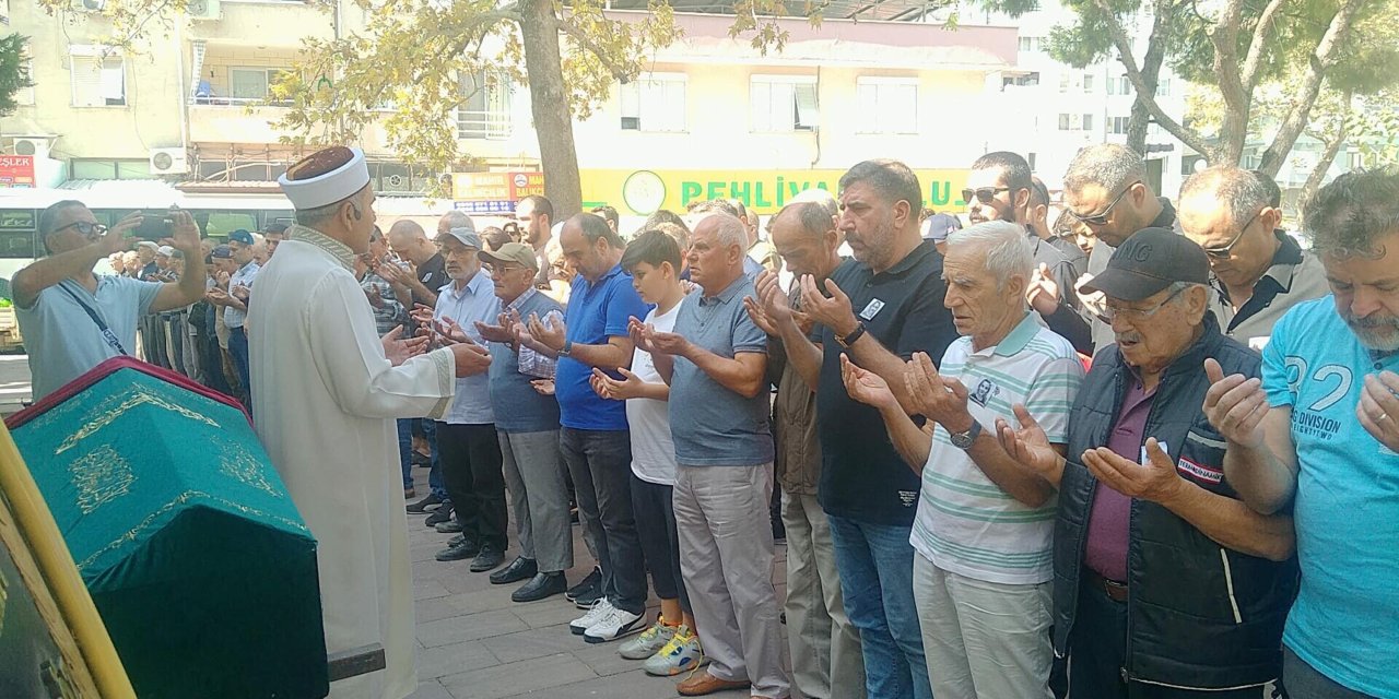 Eski Sevgilisi Polisin Öldürdüğü Elvin, Son Yolculuğuna Uğurlandı
