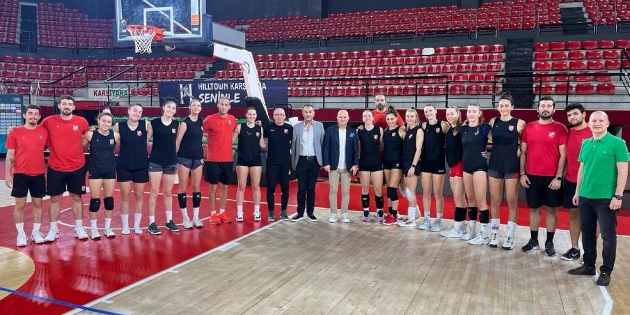 Karşıyaka'da Voleybol Çatlağı