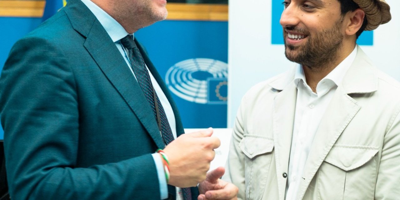 Ab Parlamentosu Merkez Sağı, Muhalif Lider Ahmed Mesud’la Görüştü