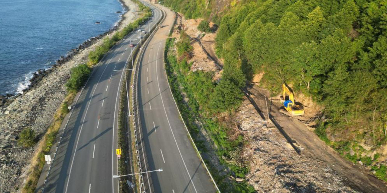 Karadeniz Sahil Yolu’nun kenarı çöp dağına döndü