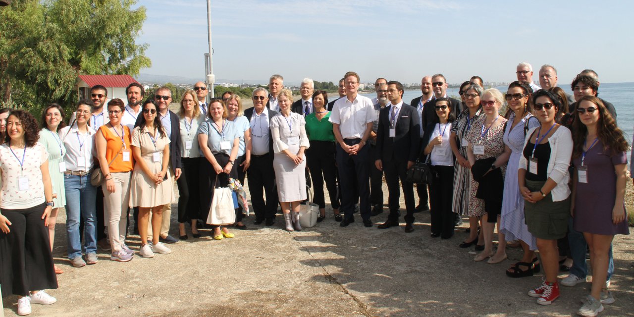 Ab Türkiye Delegasyonu Başkanı Ve Büyükelçilik Temsilcileri, Odtü Deniz Bilimleri’ni Ziyaret Etti