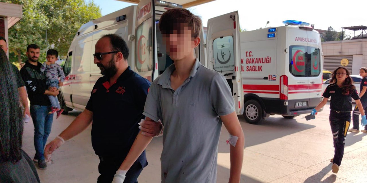 Tartıştığı Ağabeyini Kalçasından Bıçakladı