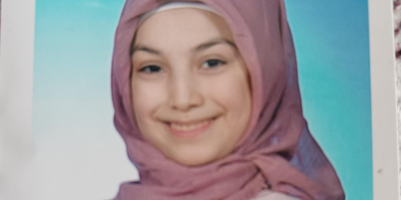 17 Yaşındaki Elif, 1 Aydır Kayıp