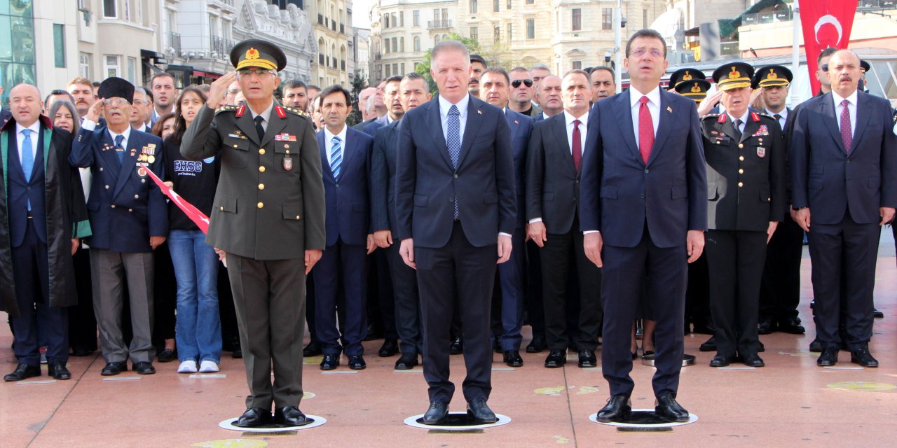 Taksim’de İstanbul'un Kurtuluşunun 100. Yıldönümü Törenle Kutlandı