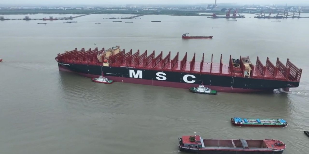 Dünyanın En Büyük Konteyner Gemilerinden Birine 'Türkiye' Adı Verildi