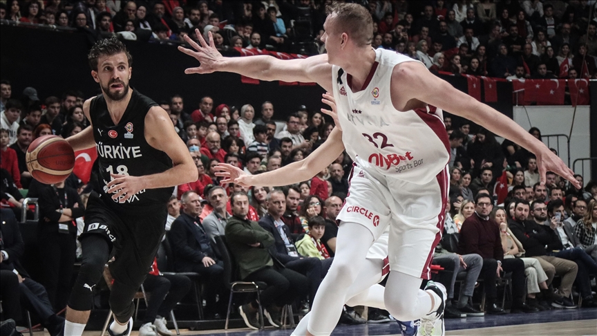 A Milli Erkek Basketbol Takımı sahasında Letonya'ya yenildi