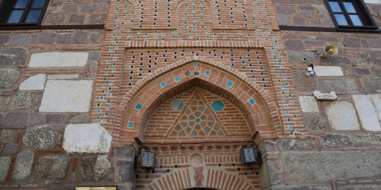 Unesco Listesindeki Ahşap Direkli Camilere Mekanik Yöntemlerle Koruma