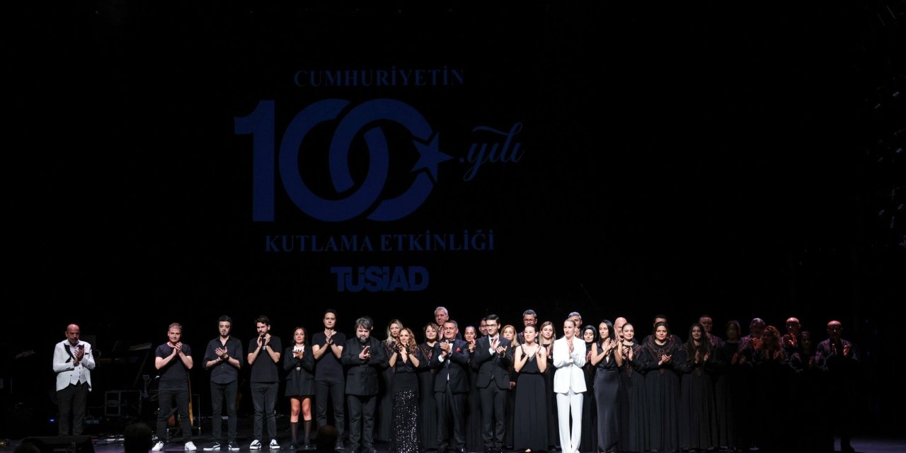 Tüsiad Cumhuriyet'in 100'üncü Yılı Kutlama Etkinliği Düzenledi