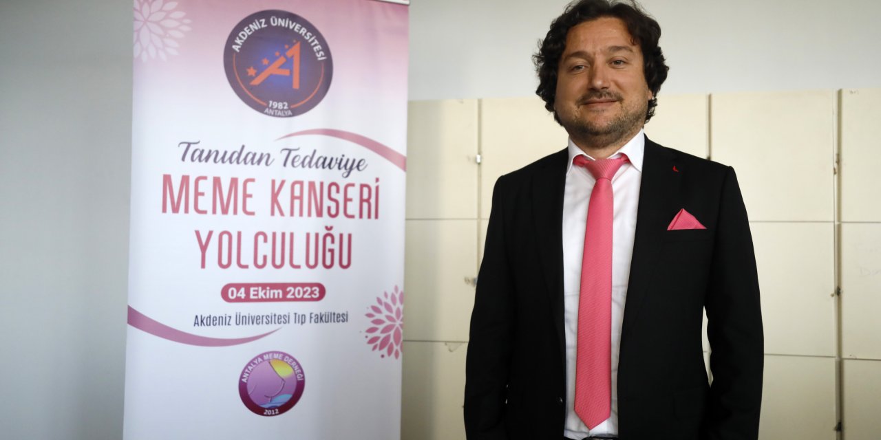 'Tıbbi Müdahale Korkusu, Meme Kanserini Geç Evreye Kadar İlerletiyor'