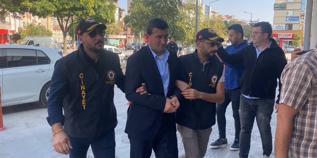 İlahiyat Fakültesinde Profesörü Vuran Sanık: Kendimi Korumak İçin Ateş Ettim