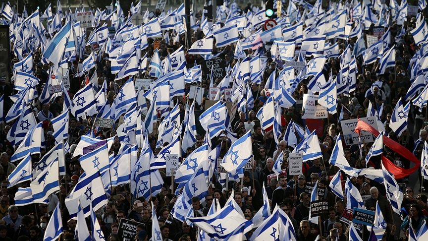 İsrail'de hükümetin "yargı düzenlemesi" reform mu darbe mi?