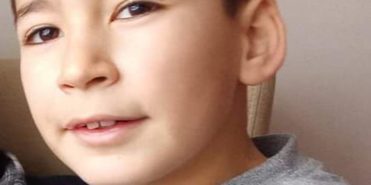 Okulda Yemek Sırası Beklerken Fenalaşıp Ölen 10 Yaşındaki İsmail, Toprağa Verildi