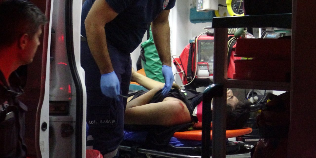 Avcılar'da 'Dur' İhtarına Uymayan Motosiklettekiler Kaza Yapınca Yakalandı