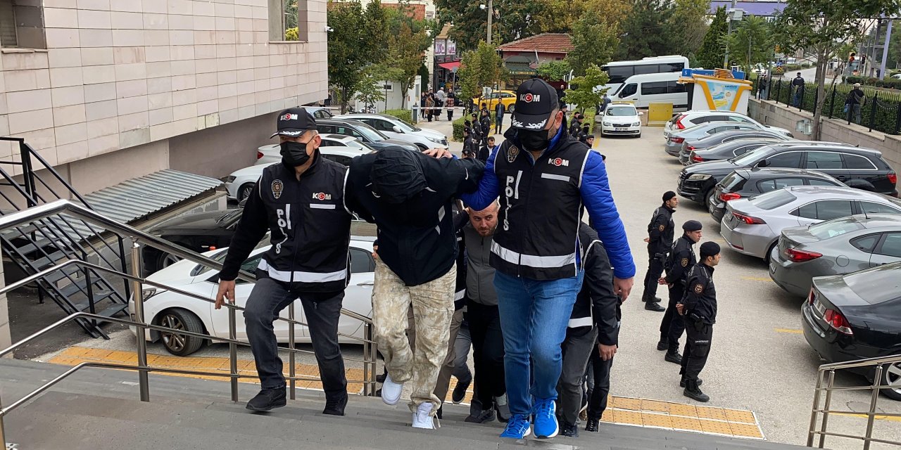 Eskişehir'de 'Kafes' Operasyonu Şüphelileri Adliyede