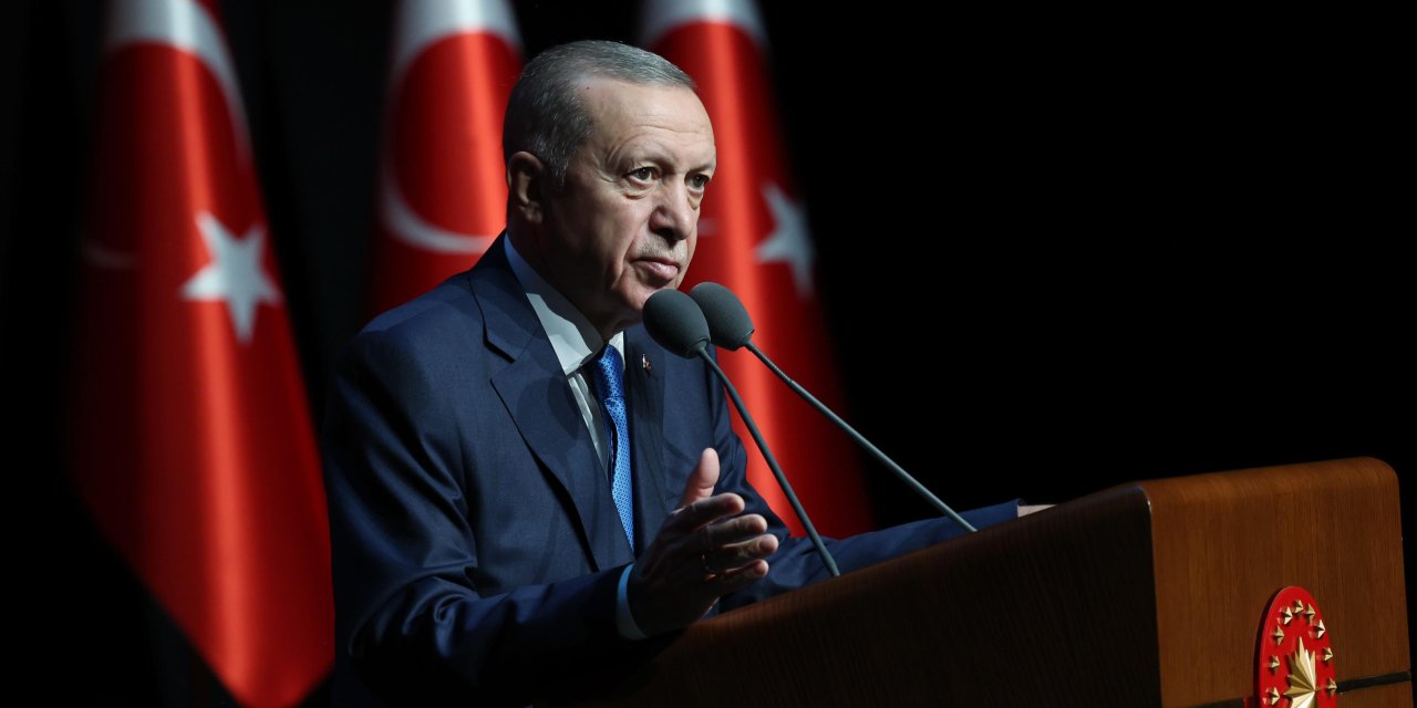 Erdoğan: Üniversitelerin Asıl Varlık Gayelerinin Önündeki Engelleri Kaldırdık