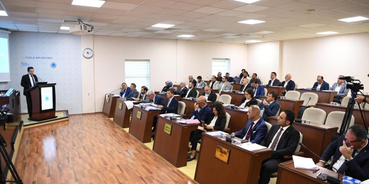 Tuzla Belediye Meclisi’nde 2024 Yılı Bütçesi Oy Birliği İle Onaylandı