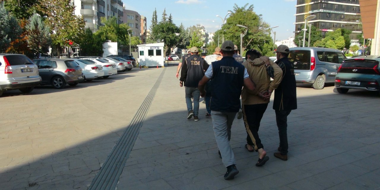 Kilis'te Yakalanan 3 Deaş Şüphelisi Tutuklandı