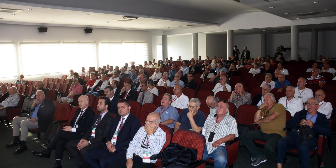 Karşıyaka'nın Tüzük Kongresi Ertelendi