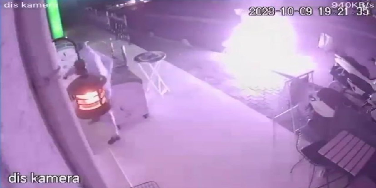 Kağıthane'de Seyir Halindeki Motosiklet Alev Alev Yandı