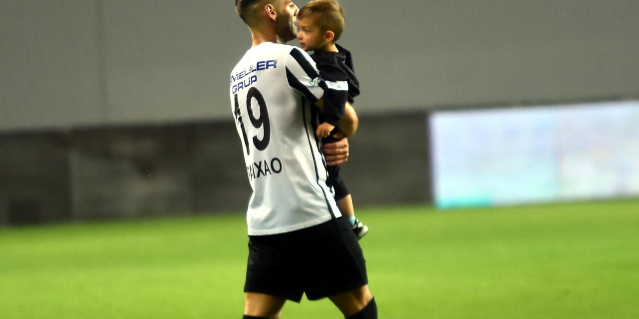 Altay'da Marco Paixao İsyan Etti