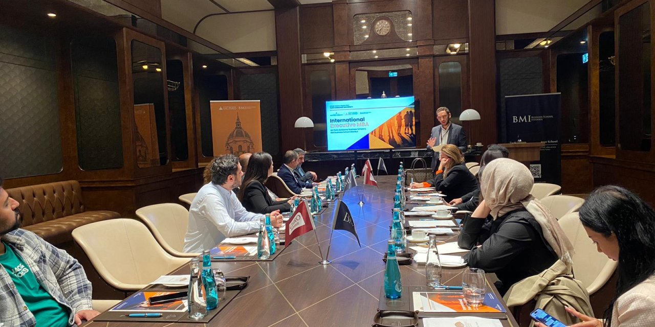 İş Dünyası Yöneticileri İçin Yüksek Lisans Programı: Sorbonne Üniversitesi’nin Diplomasını Alacaklar