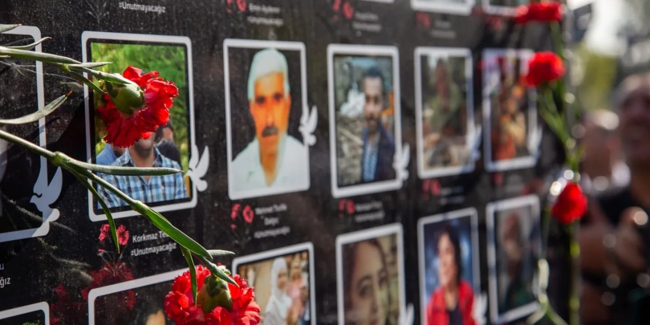 Gar Saldırısında Ölenler Anıldı