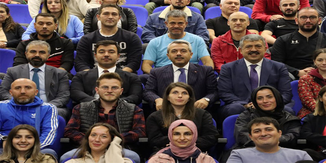 Rize Valisi Baydaş beden eğitimi öğretmenleri ve antrenörlerle bir araya geldi