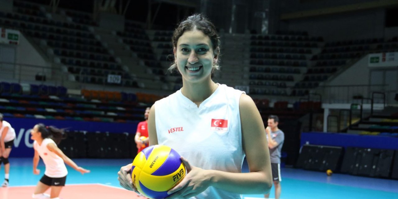 Kübra Akman: Yaza Altın Madalyayla Başladık, Altın Madalyayla Kapattık