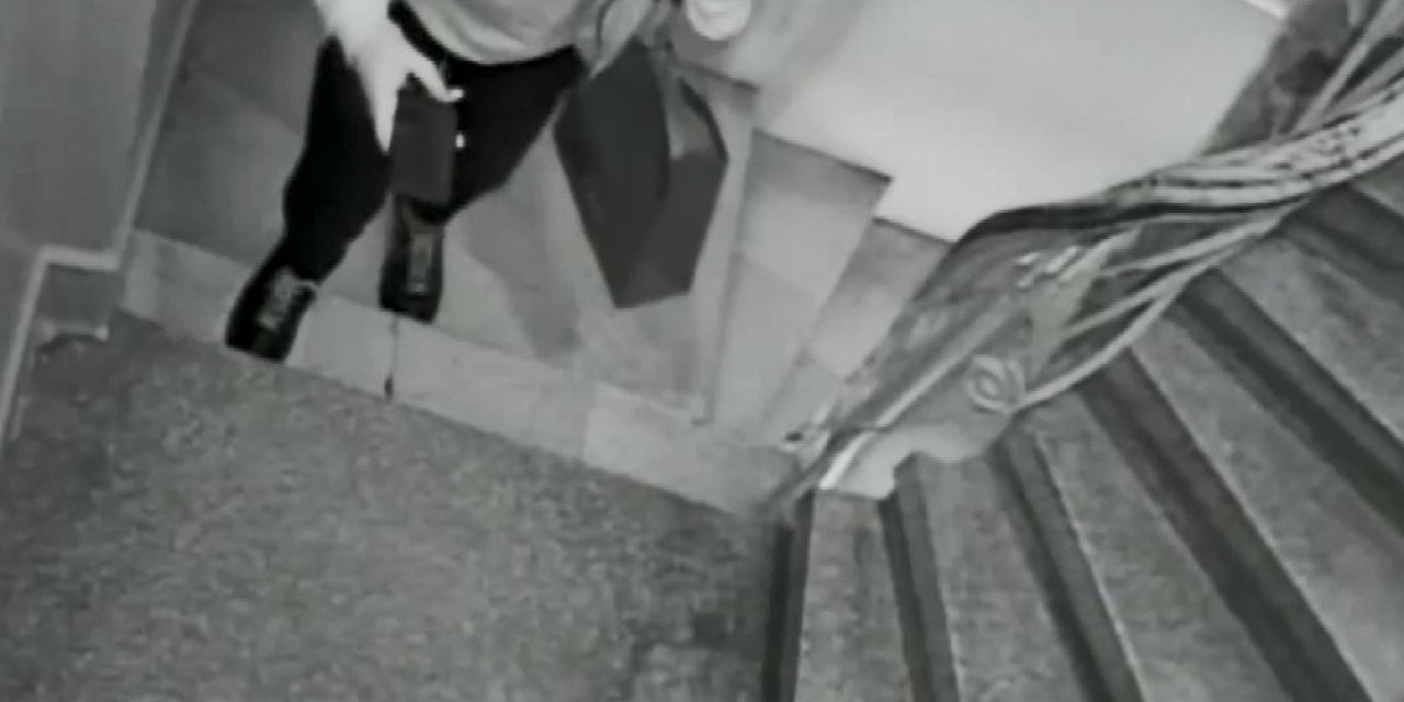 Fatih'te 40 Bin Euro Değerindeki Saati Böyle Çaldılar