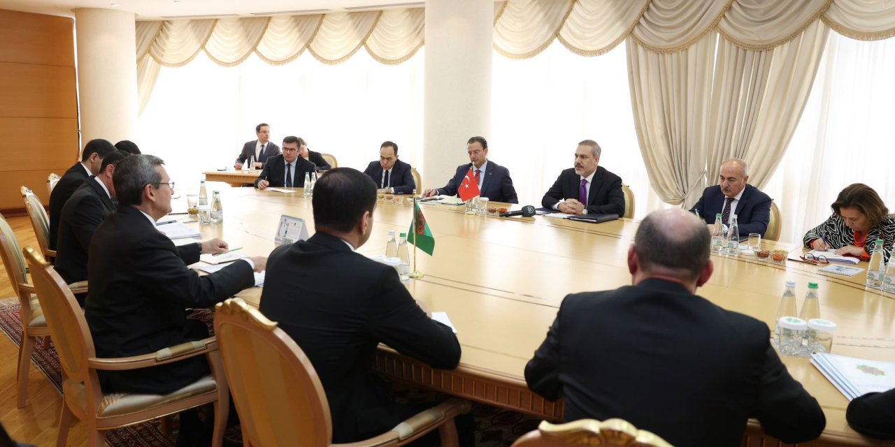 Bakan Fidan, Türkmenistanlı Mevkidaşıyla İşbirliği Programı İmzaladı