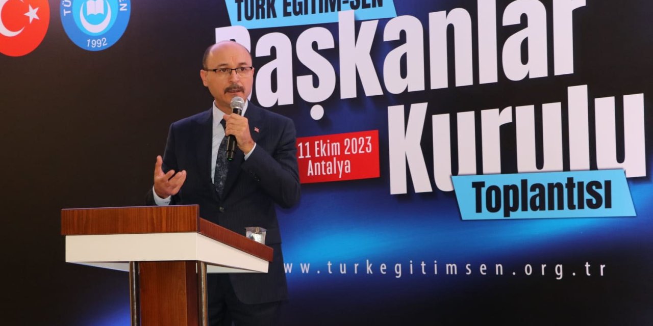Türk Eğitim-sen Başkanı Geylan: Öğretmenler Günü’nde Bir Maaş İkramiye Verilmesi Yönünde Kanun Teklifi Hazırlıyoruz
