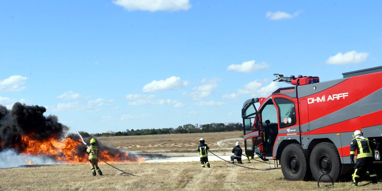 Çorlu Atatürk Havalimanı'nda Yangın Tatbikatı