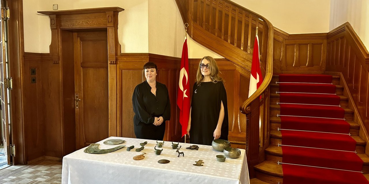 Türkiye’den Kaçırılan 37 Tarihi Eser Geri Alındı