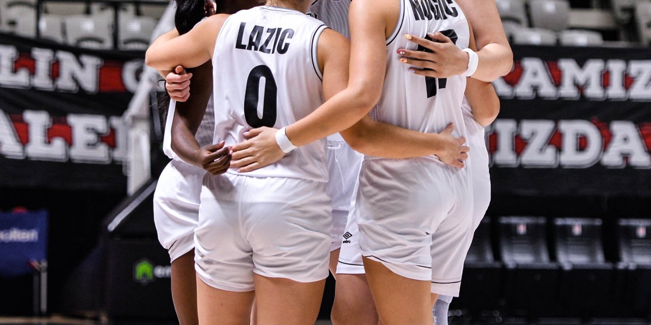 Beşiktaş - Slavia Banska Bystrica: 97-69