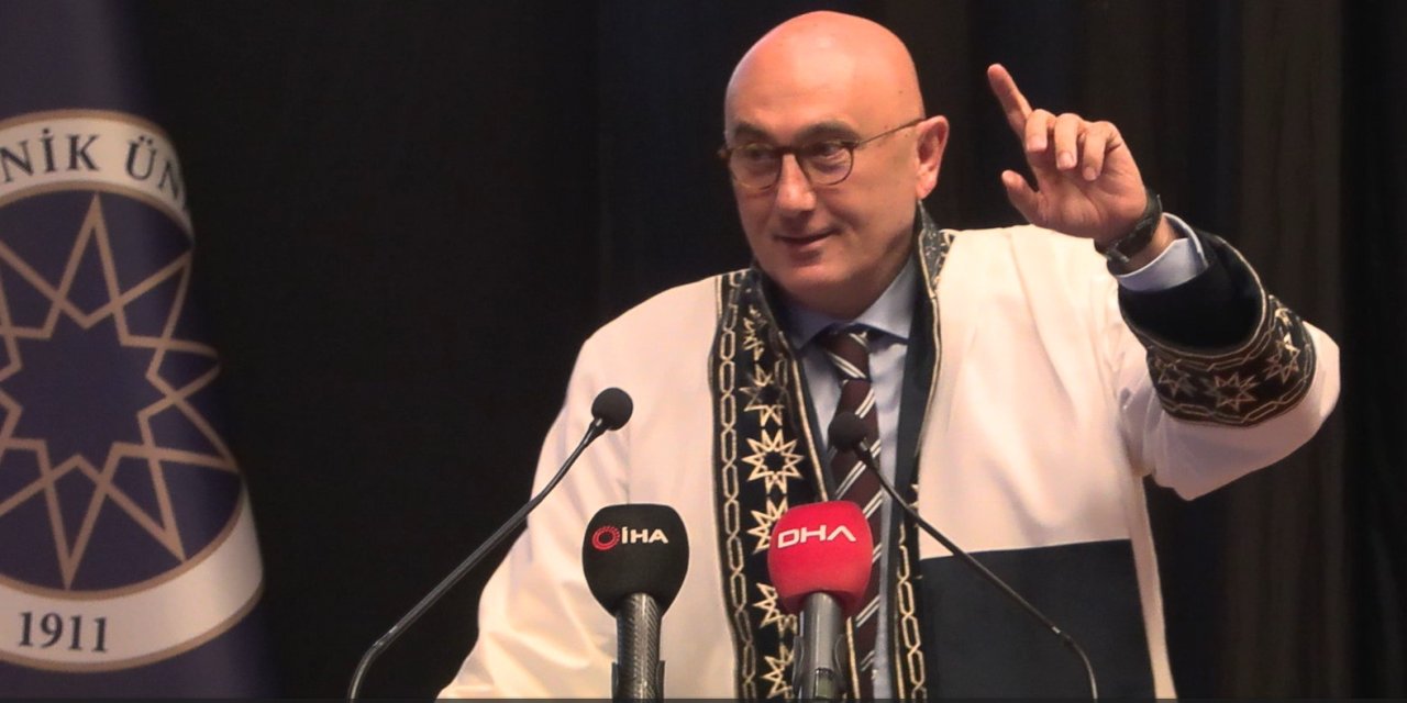 Ytü Akademik Yıl Açılışı Tübitak Başkanı Hasan Mandal’ın Dersi İle Başladı