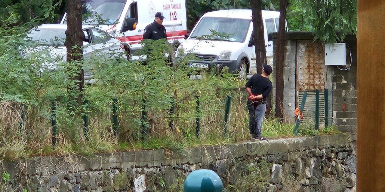 1 Günde 2 Kez İntihara Kalkıştı, Polis Kurtardı; O Anlar Kamerada
