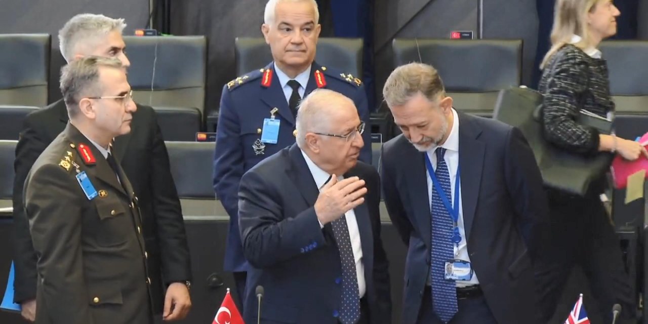 Bakan Güler, Nato Savunma Bakanları Toplantısı İkinci Gün Oturumuna Katıldı