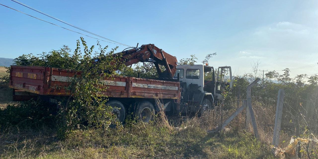 Balıkesir'de Vincin Freni Boşaldı; Araçtan Atlayan 2 Kişiden 1'i Öldü
