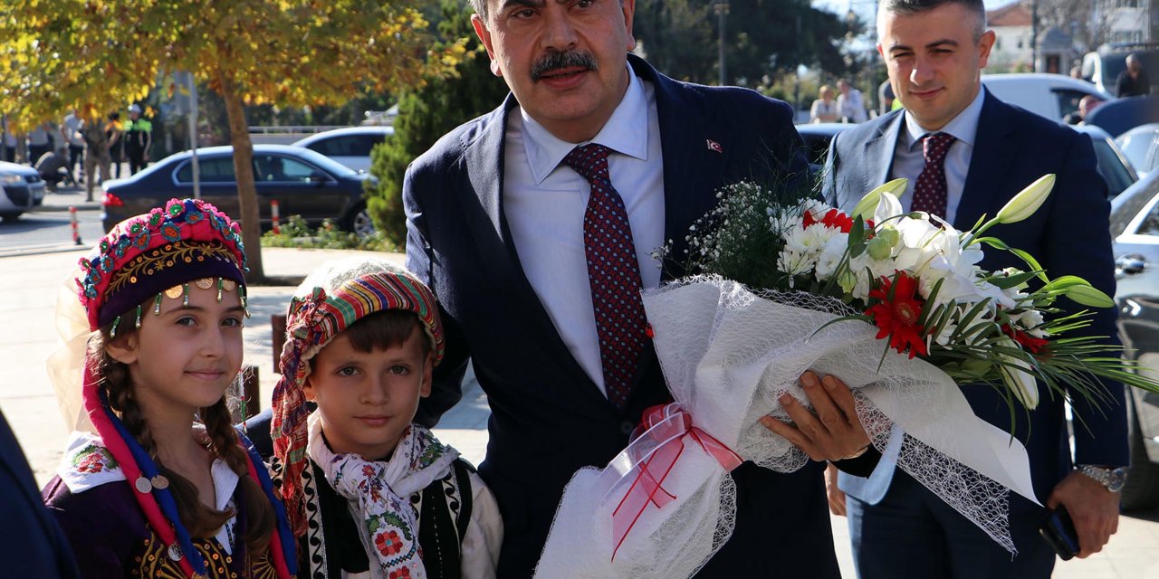 Bakan Tekin: 1583 Okul, Deprem Sebebi İle Yıkılıp Yeniden Yapılmış Durumda