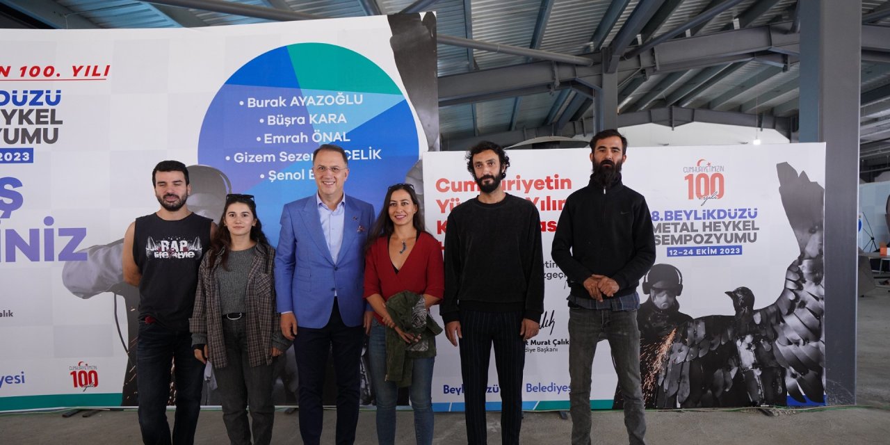 Beylikdüzü’nde Cumhuriyetin 100’üncü Yılı Etkinlikleri ‘Heykel Sempozyumu’ İle Başladı